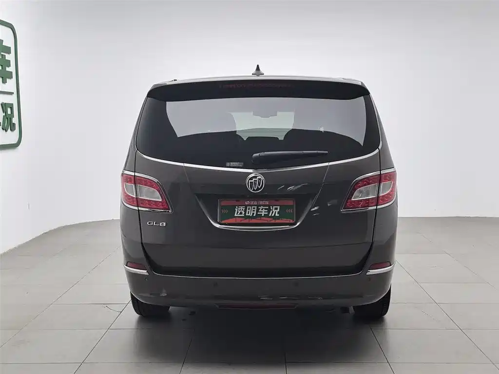 Buick GL8 2013 3.0L XT Luxury Business Flagship Edition фото 4