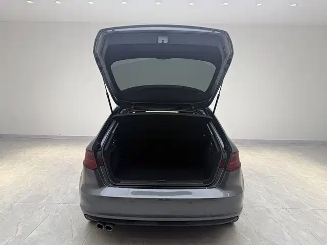 Audi A3 2014 Sportback 35 TFSI Automatic Comfort фото 8