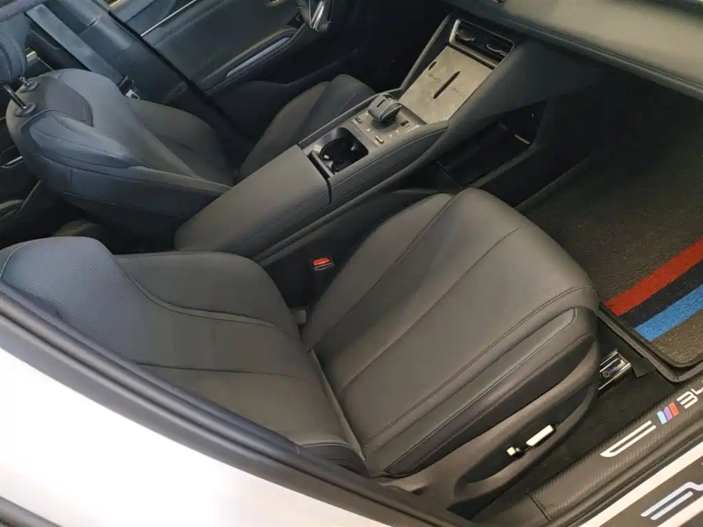 BYD Qin L 2024 DM-i 120KM Superior Edition фото 25