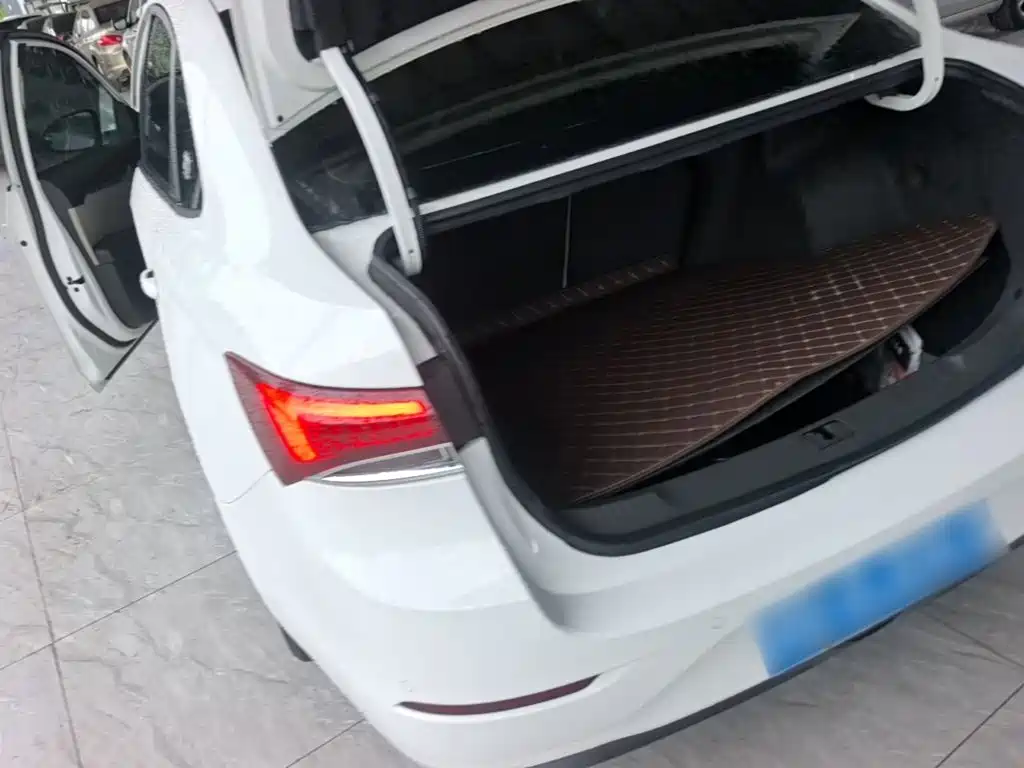 Фото 5 - Buick Excelle