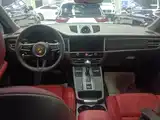 Фото 10 - Porsche Macan