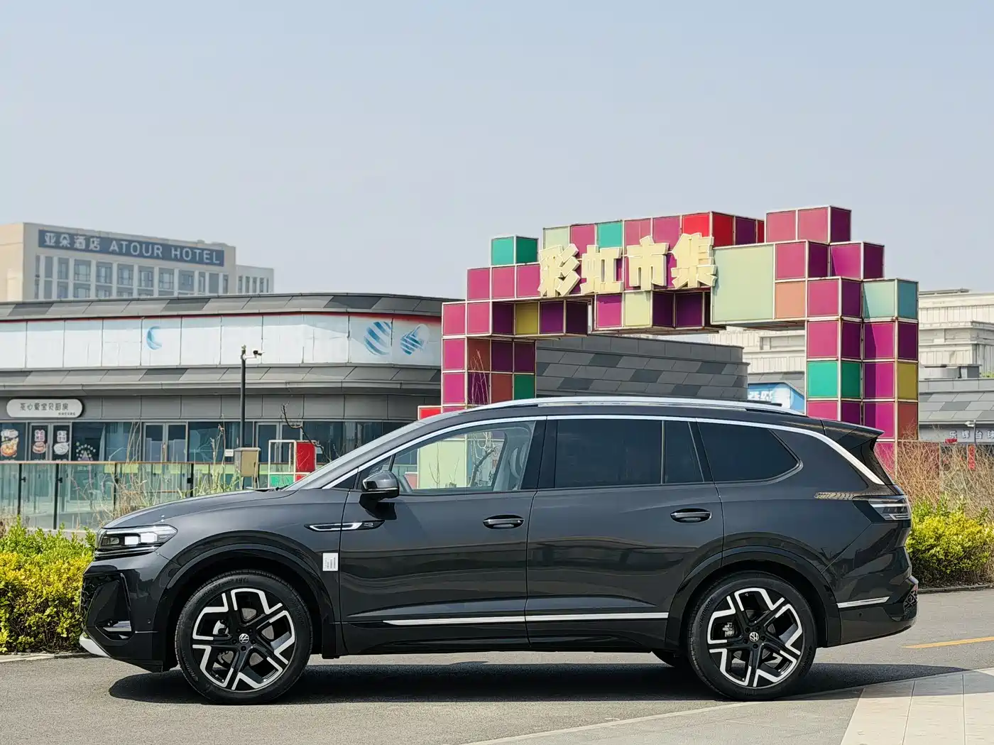 Volkswagen Talagon 2025 450TSI R-Line 6-Seater фото 4