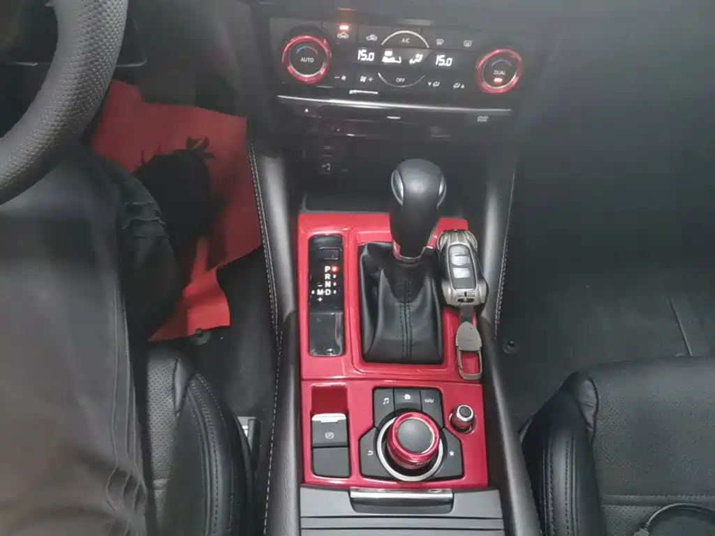 Photo 14 - Mazda Atenza