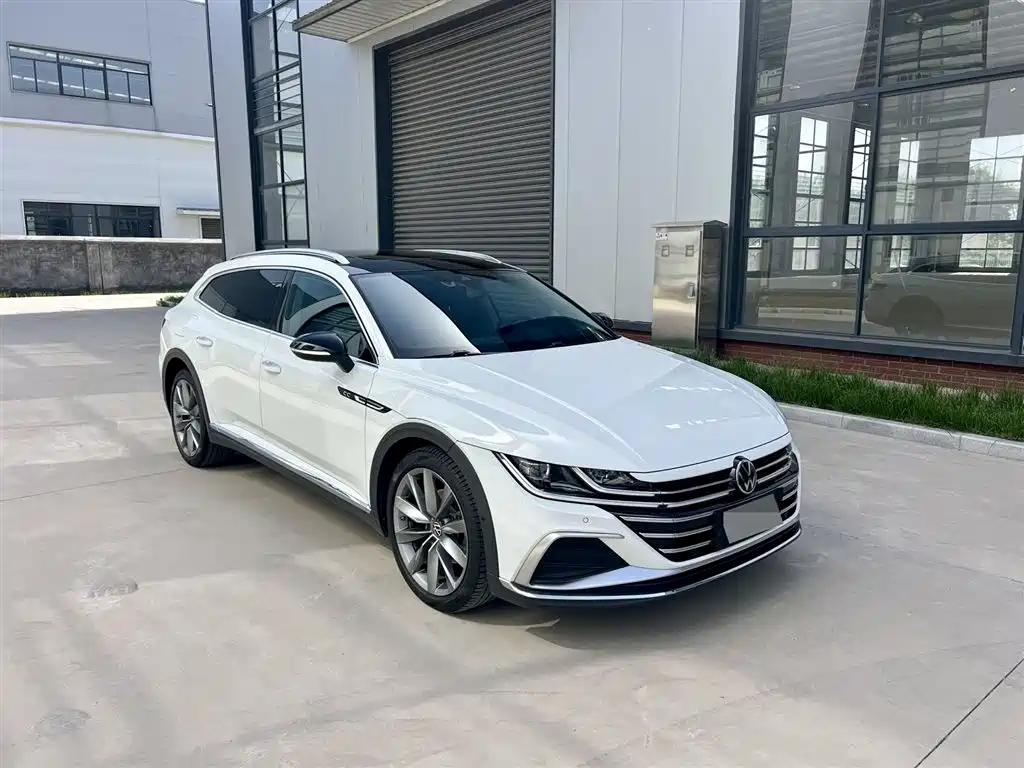 Volkswagen FAW-Volkswagen CC 2023 Shooting Brake 380TSI Hunter's Heart Edition фото 3