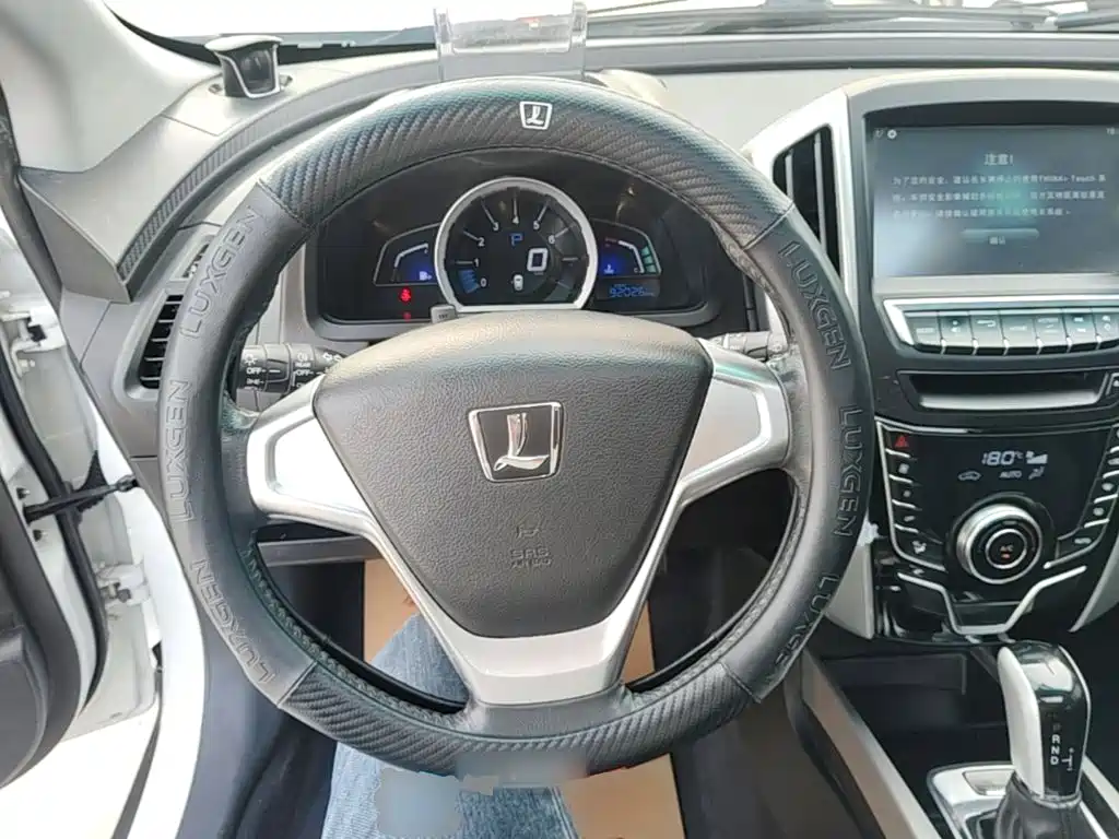 Luxgen U6 SUV 2016 2015 1.8T Fashion Upgrade
