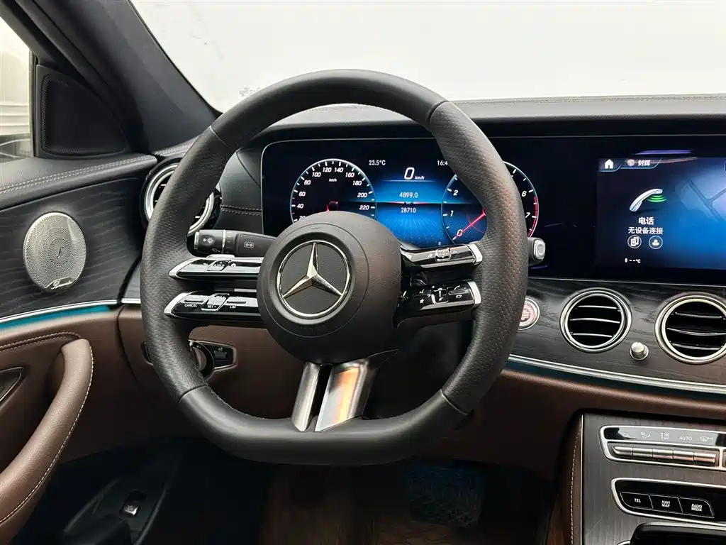  E CLASS