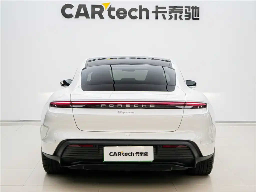 Porsche Taycan 2022 Facelift Taycan фото 5