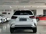 Фото 25 - Geely Vision X3