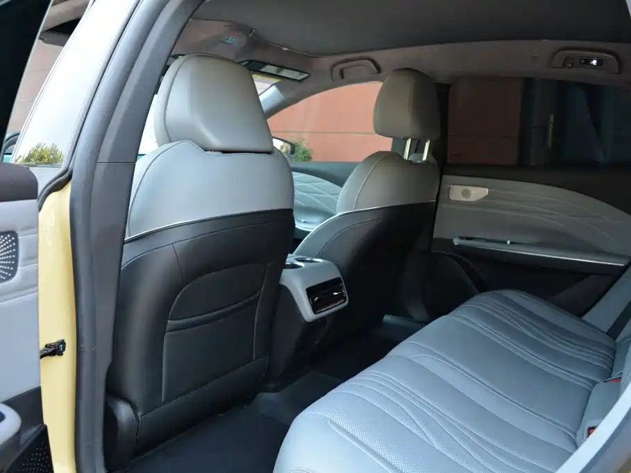 Geely Galaxy Galaxy E8 2024 2024 665km RWD Starship Voyager Edition