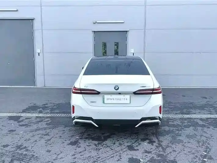 BMW i5 2026 2024 eDrive 35L Premium Model M Sport Package