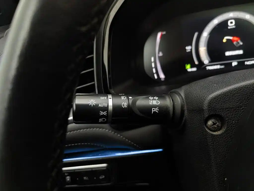 Фото 21 - Haval F7