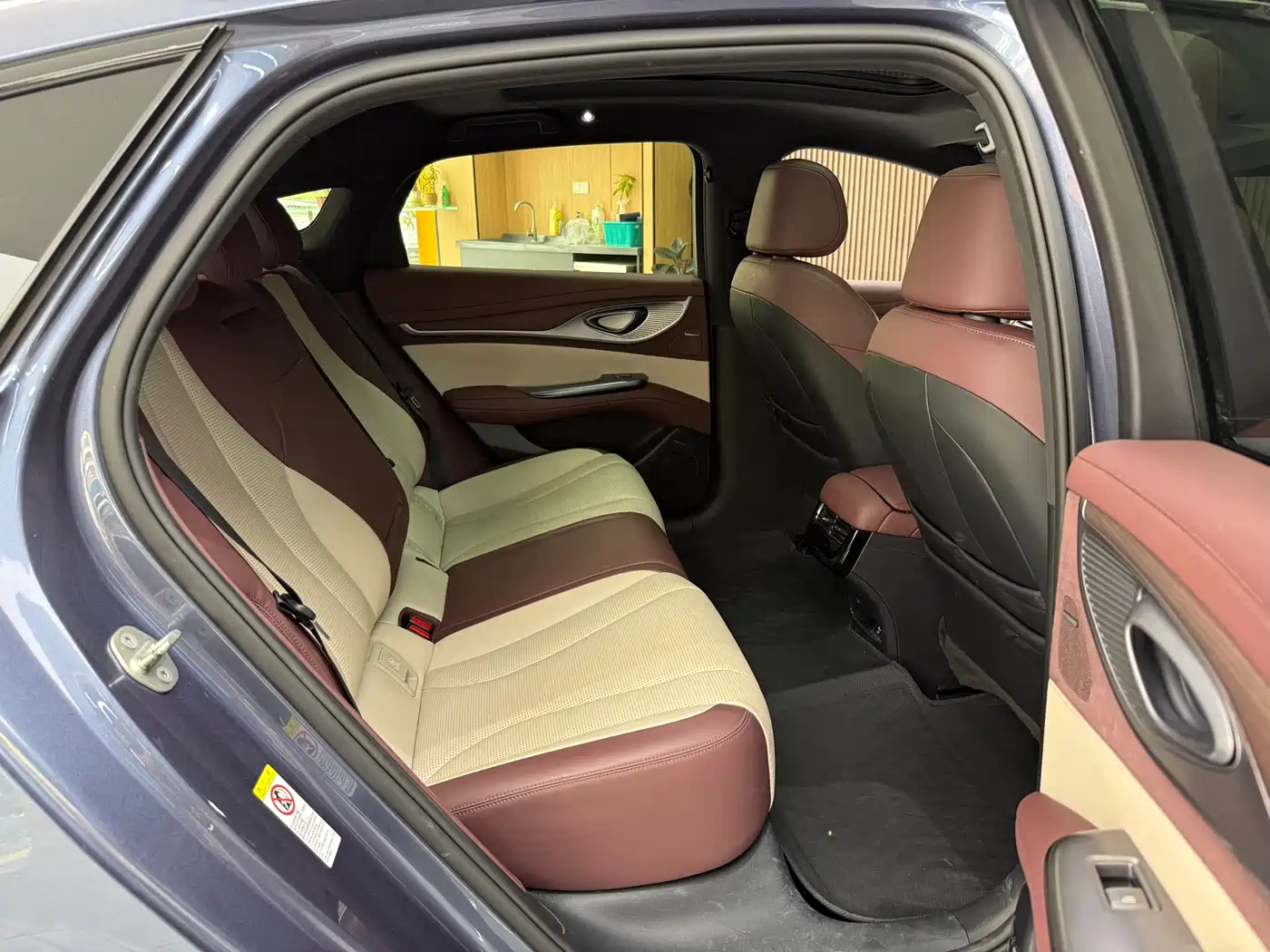 BYD Seal 2023 DM-i 1.5T 121km Premium фото 27