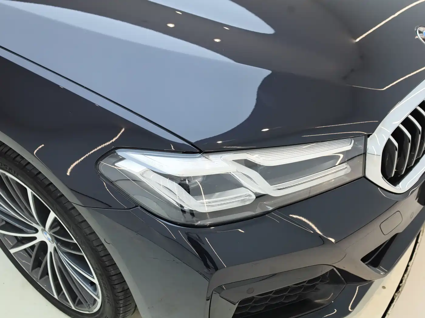 BMW 5 Series 2022 Facelift 530Li Leading M Sport Package фото 26