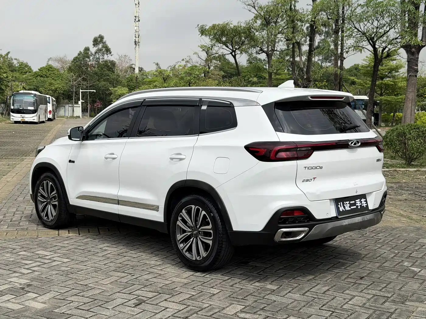 CHERY TIGGO 8
