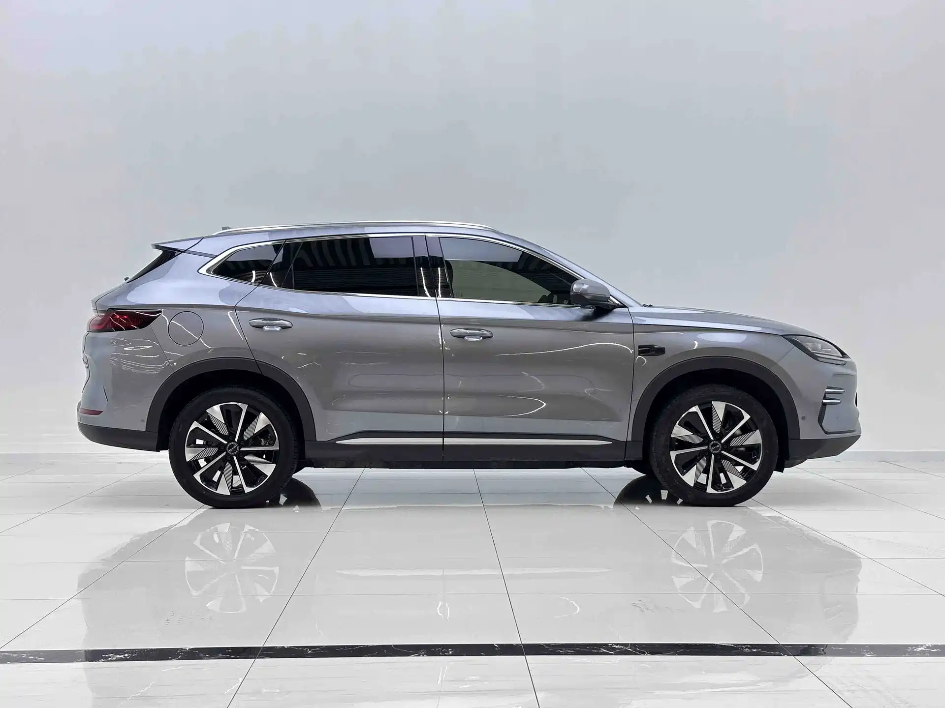 Фото 5 - BYD Song PLUS PHEV
