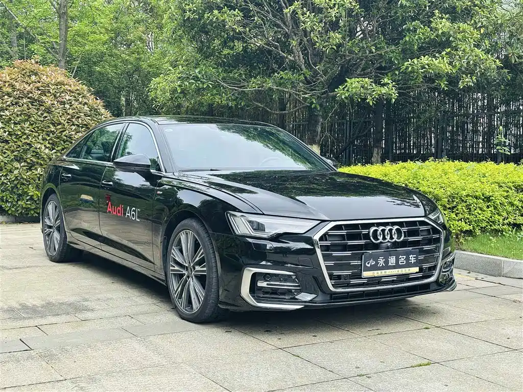 Audi A6L 2025 45 TFSI Premium Sport фото 3