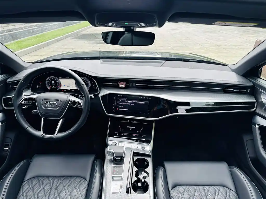 Audi A6L 2025 45 TFSI Premium Sport фото 12