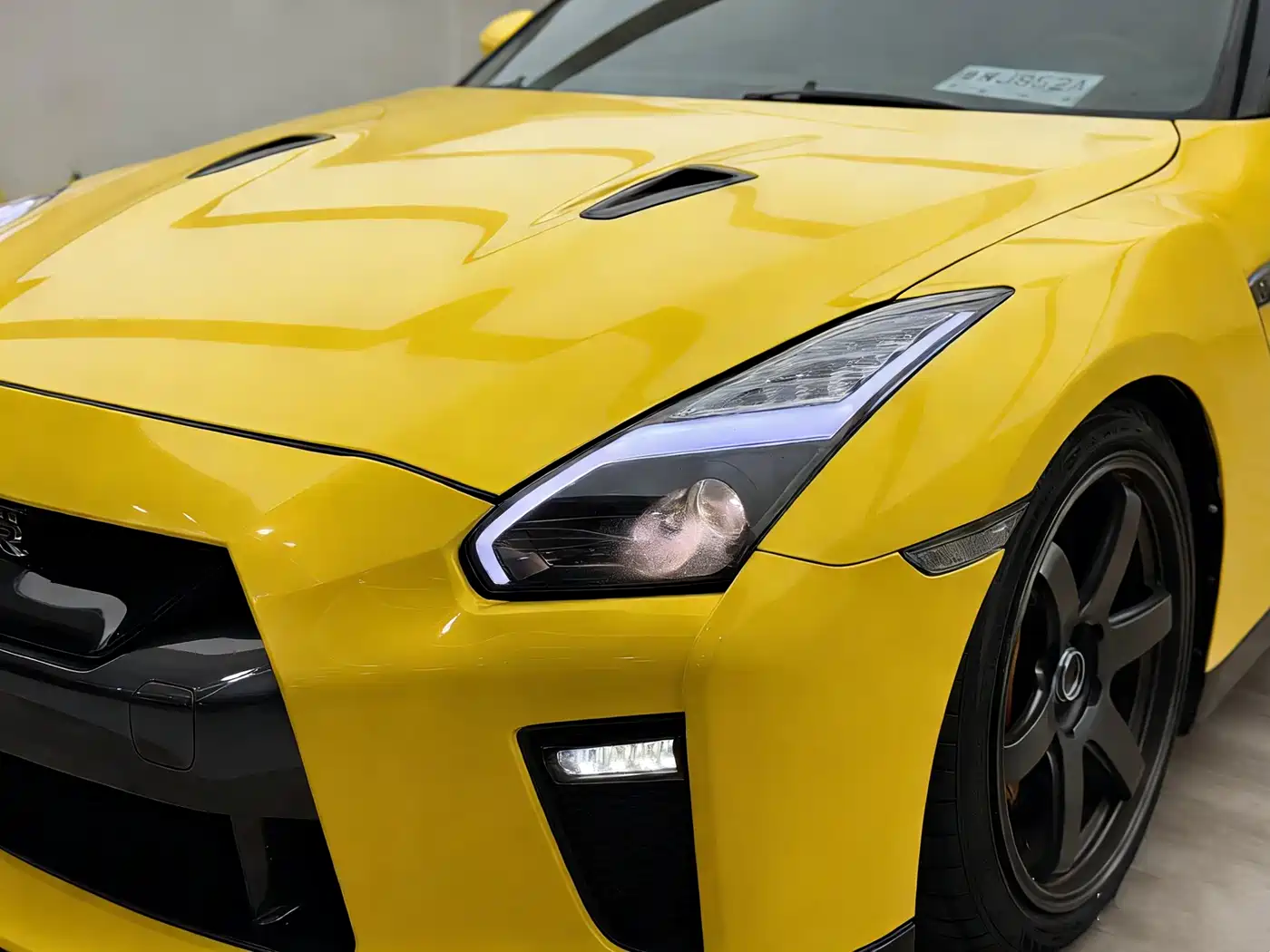 Nissan GT-R 2012 3.8T Premium Edition фото 4