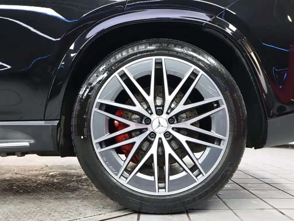 Mercedes-Benz GLE AMG 2024 AMG GLE 53 4MATIC+ фото 31