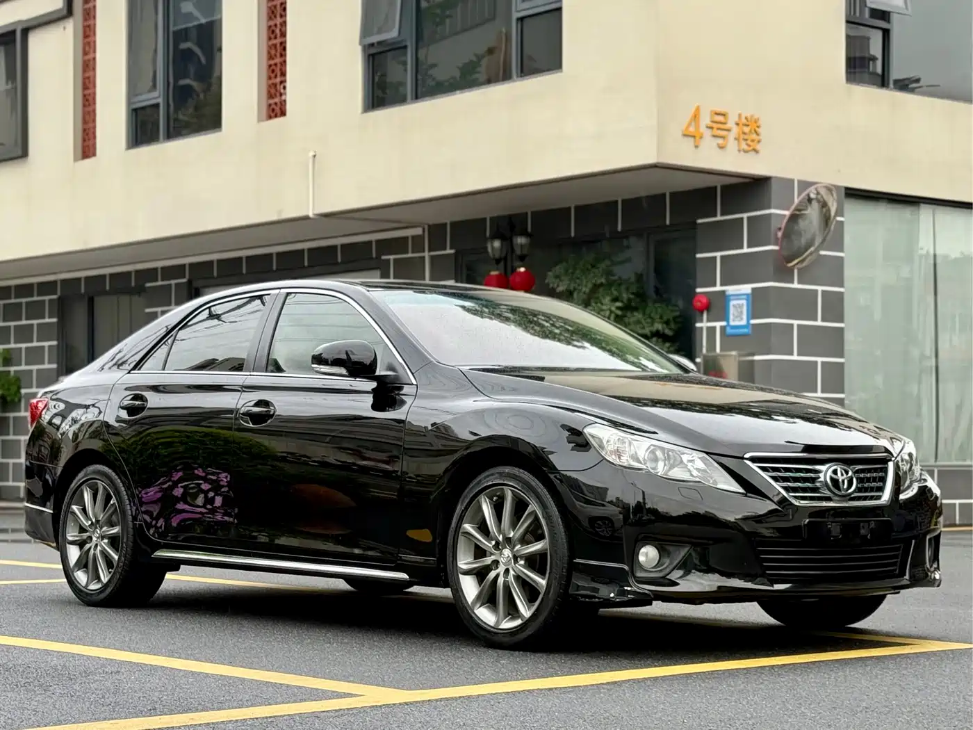 Toyota Reiz 2012 2.5V Grace Elite Styling Edition фото 3