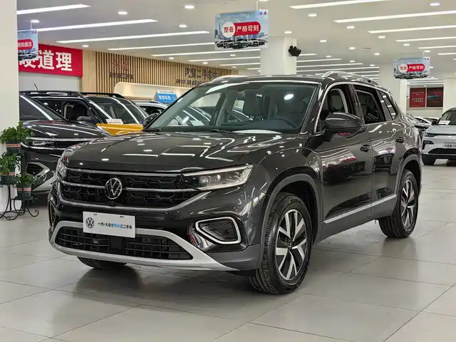 Volkswagen Tayron Комфорт, 300TSI
