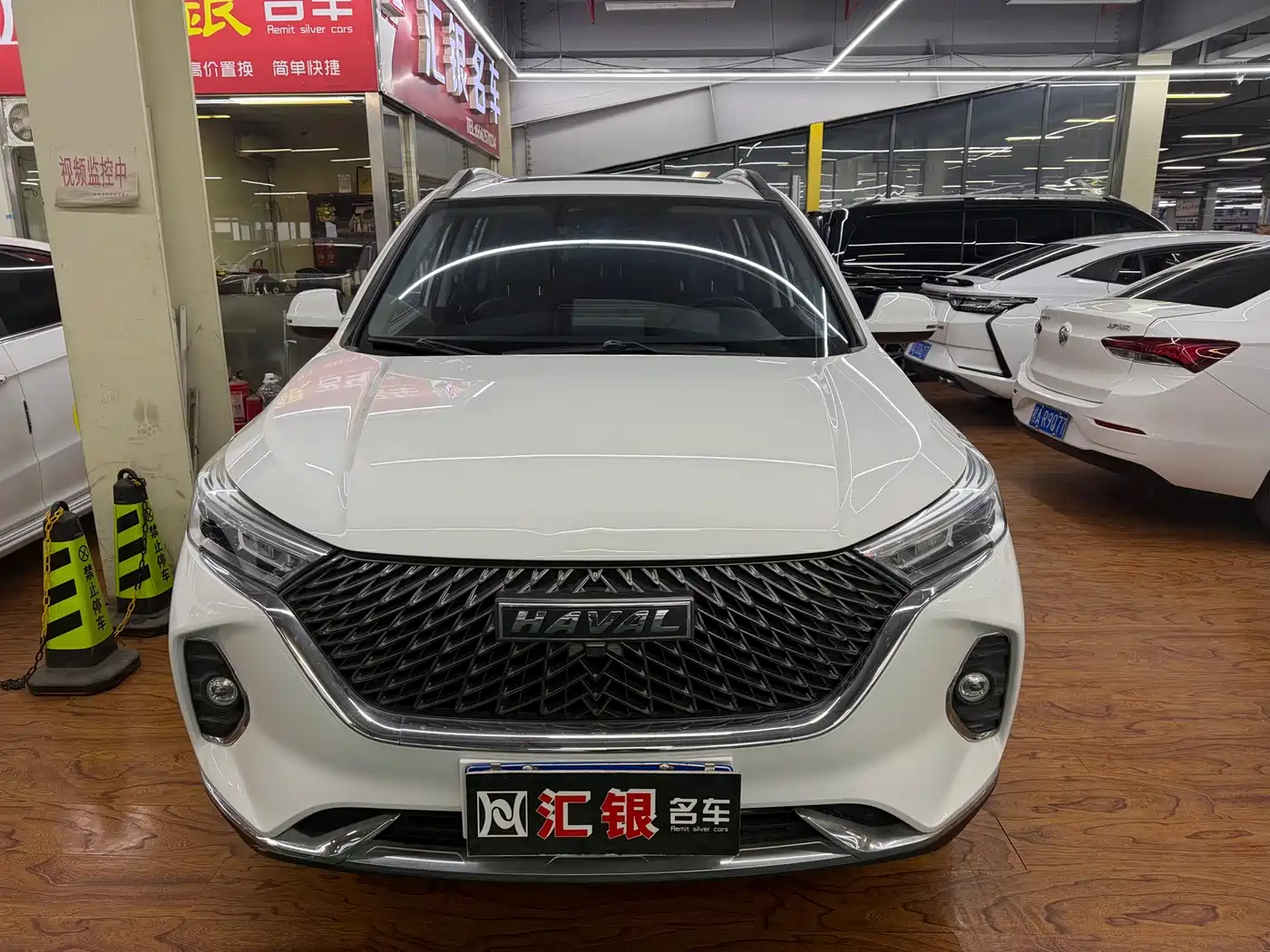 Haval M6 2021 PLUS 1.5T DCT Luxury Smart Connect фото 2
