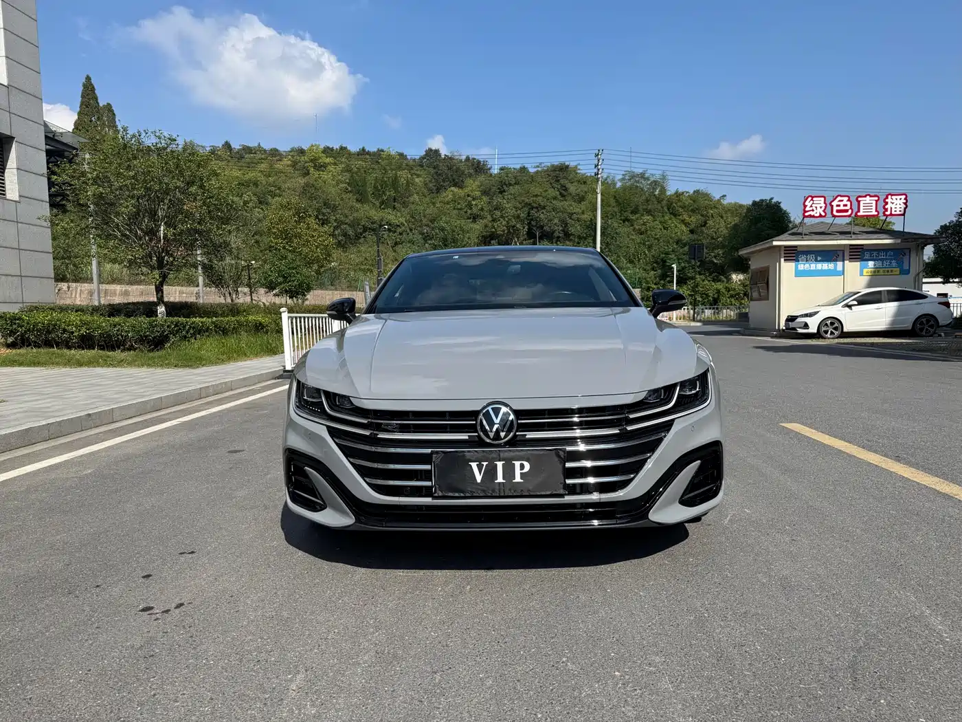 Volkswagen FAW-Volkswagen CC 2021 380TSI Eye-catching Edition фото 3