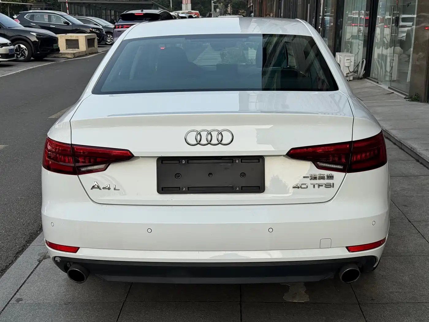 Audi A4L 2017 40 TFSI Progressive фото 5