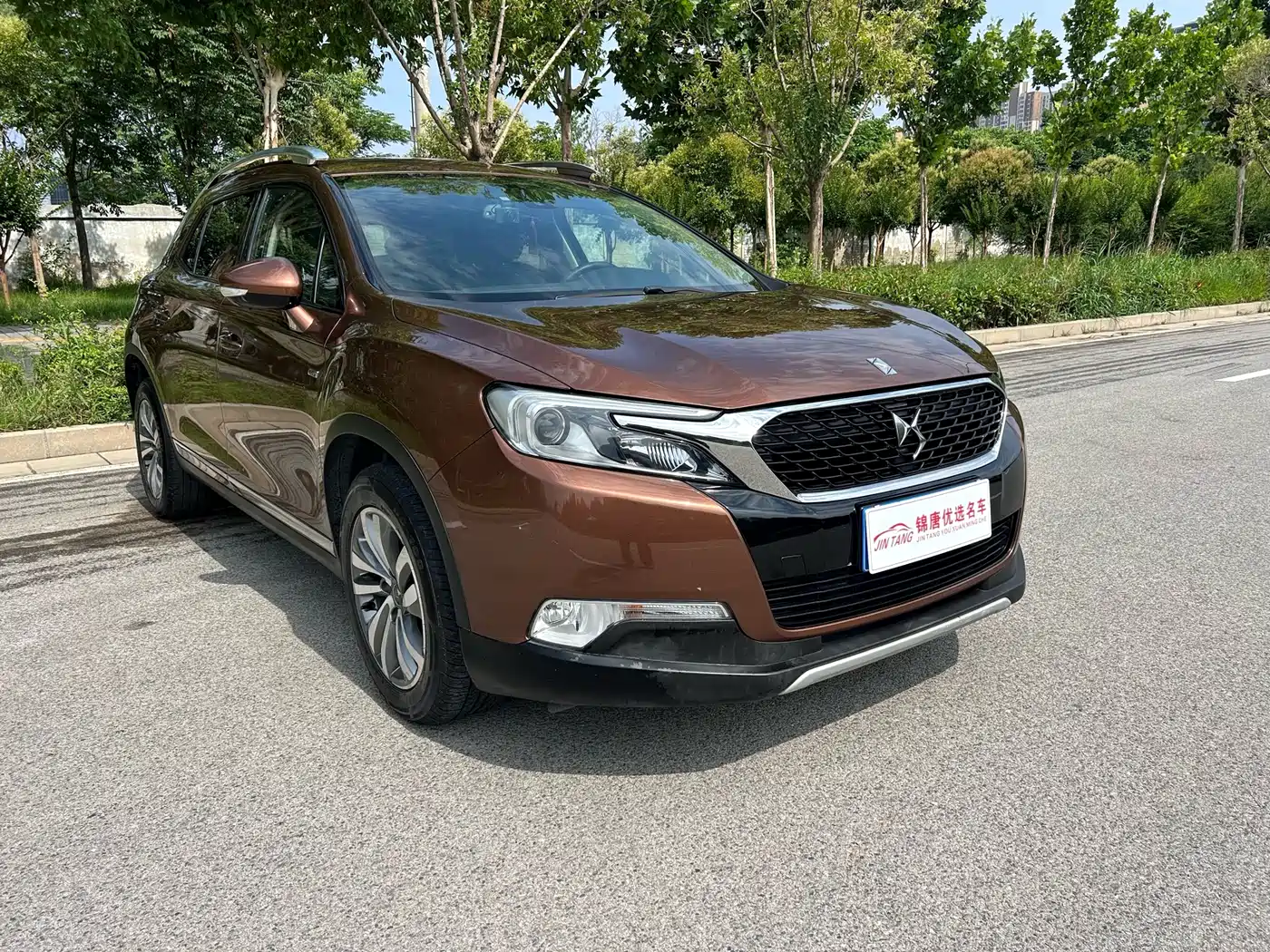 DS 6 2015 2014 1.6T Luxury Edition THP160
