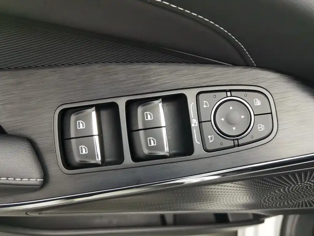 Фото 9 - Haval H6