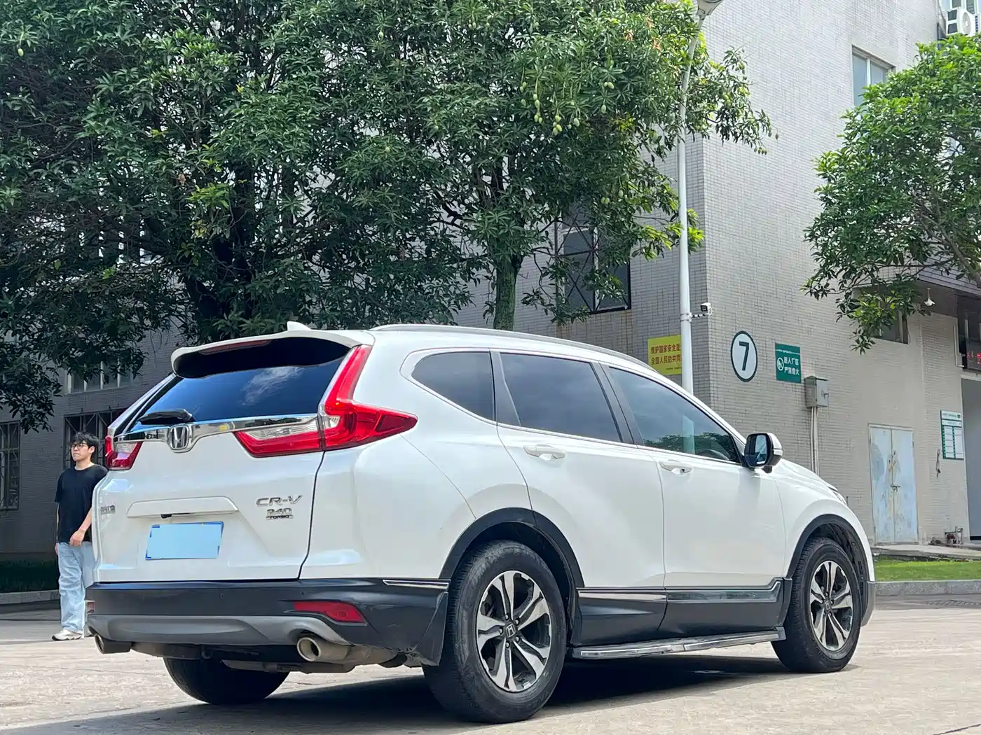 Фото 9 - Honda CR-V