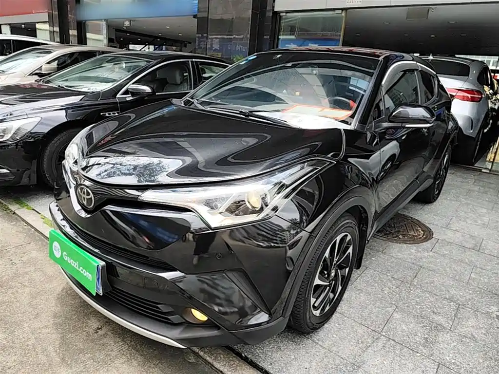 Toyota IZOA 2018 2.0L Yichi Edition China V фото 2