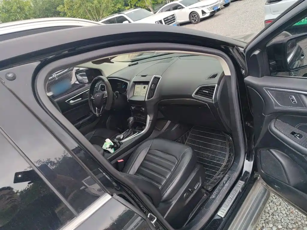Ford Edge 2017 2016 EcoBoost 245 2WD Luxury 7-Seater