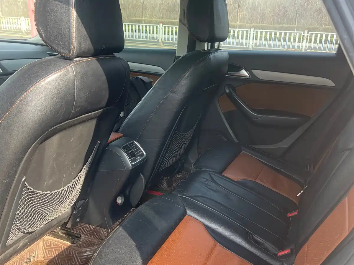 Audi Q3 2013 35 TFSI quattro Comfort фото 9
