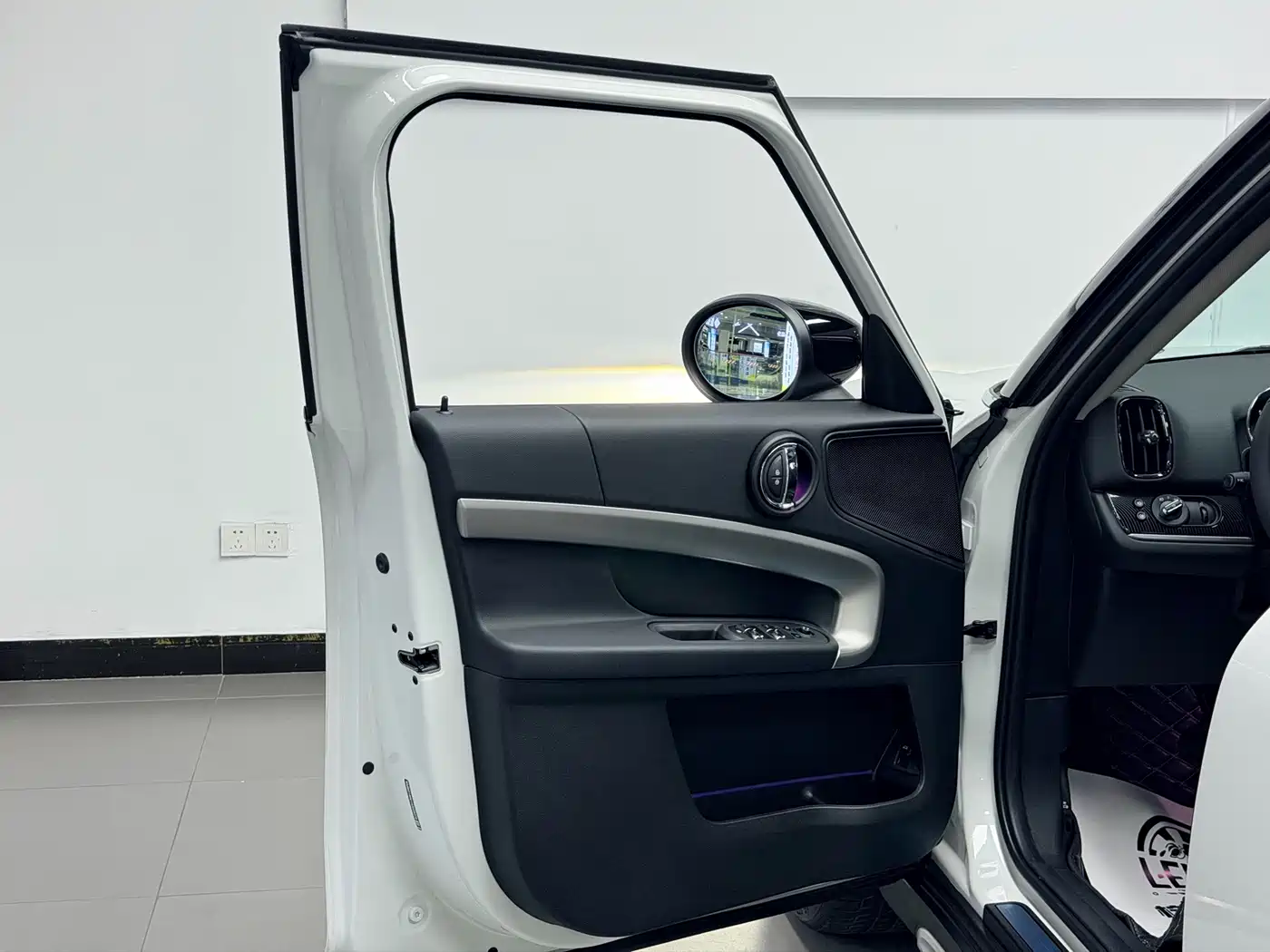 MINI COUNTRYMAN 2024 2023 Facelift 1.5T COOPER Connoisseur