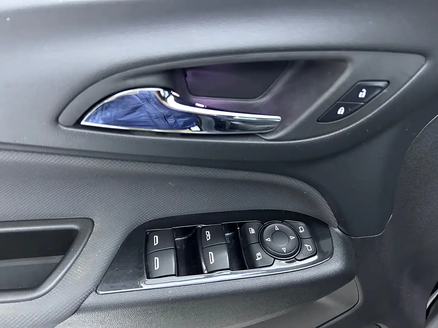 Chevrolet Equinox 2021 550T RS Smart Tuojie Edition фото 12