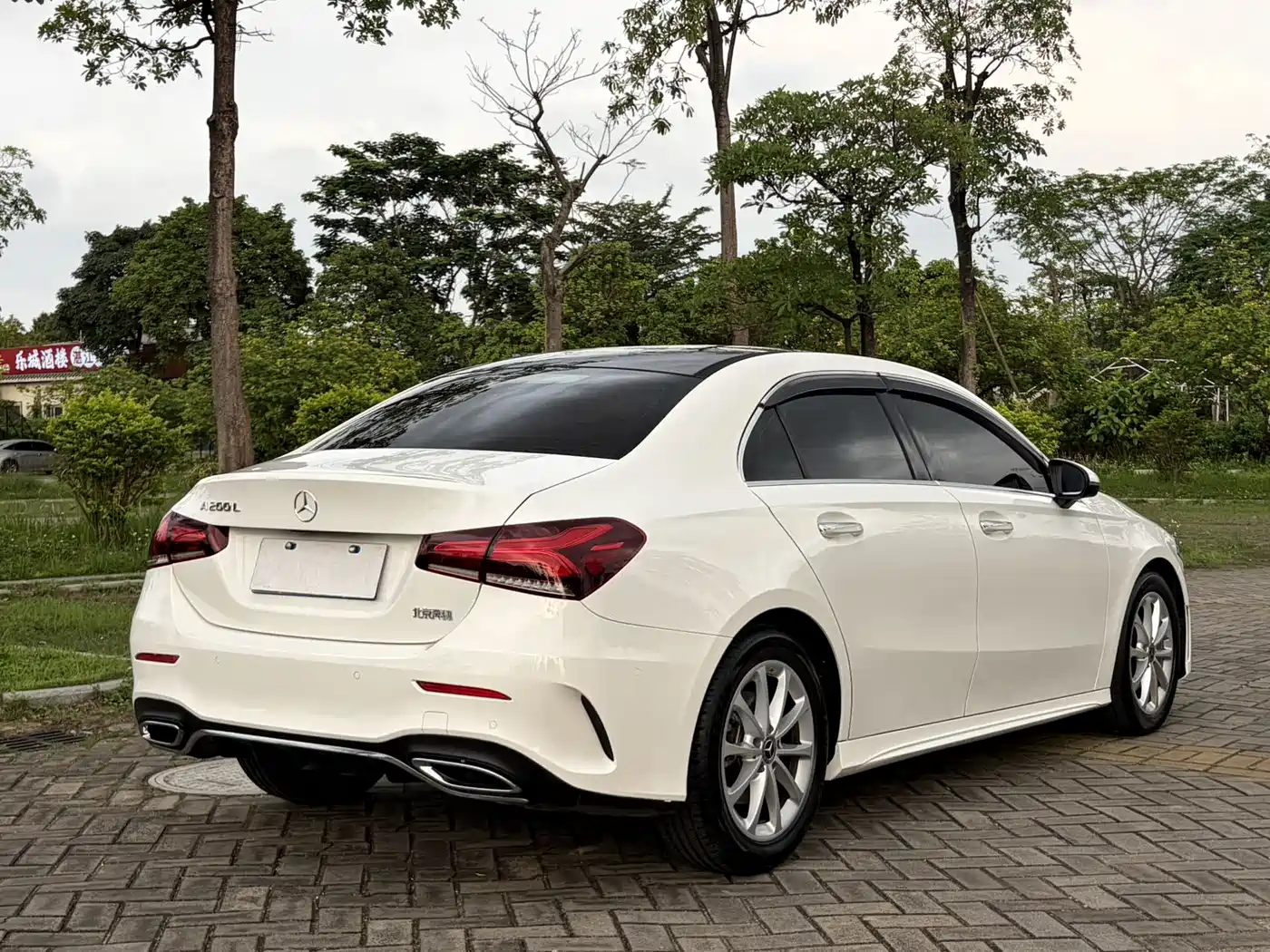 Mercedes-Benz A-Class 2020 A 200 L Sport Sedan фото 6