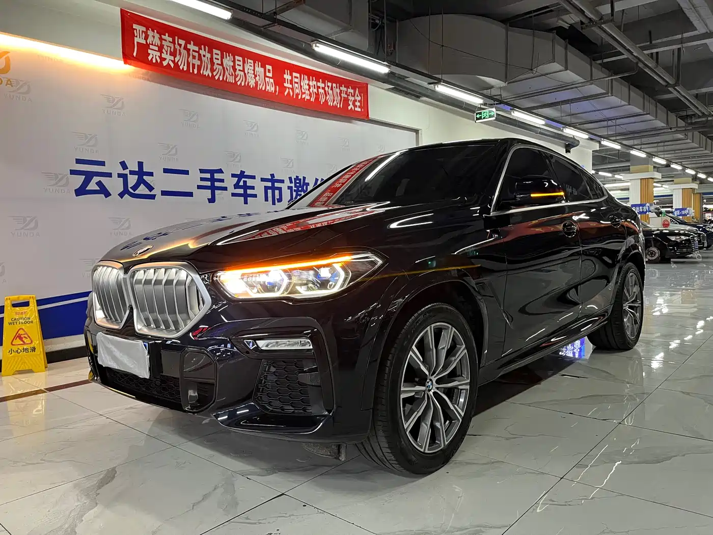BMW X6 2021 xDrive40i M Sport Package фото 2