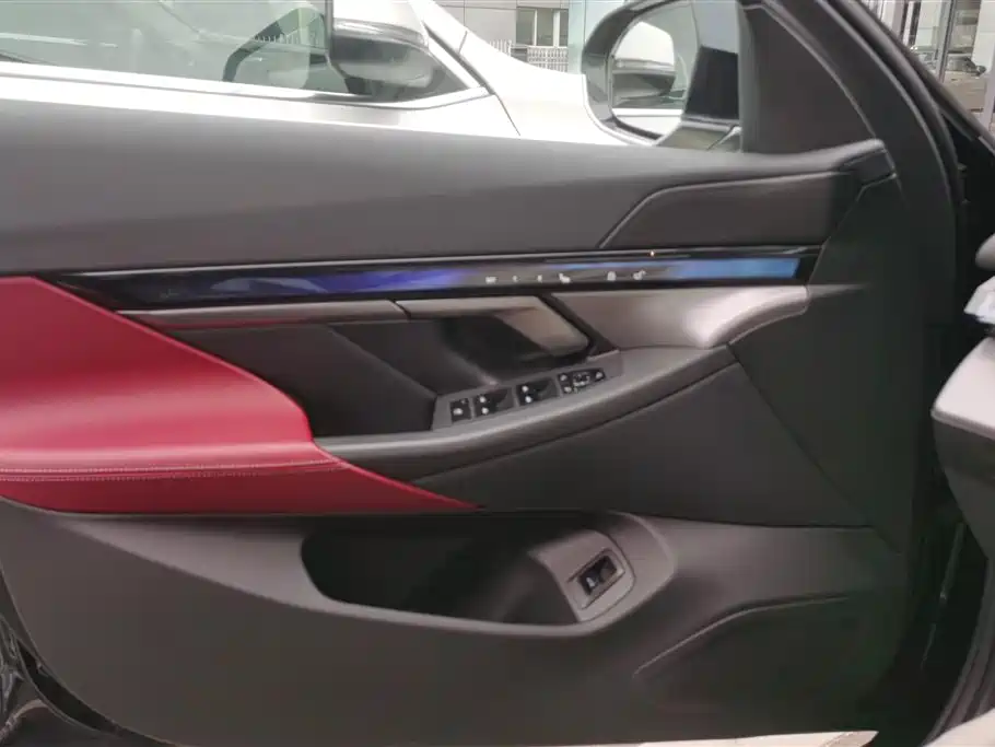 BMW i5 2024 eDrive 35L M Sport Package фото 7