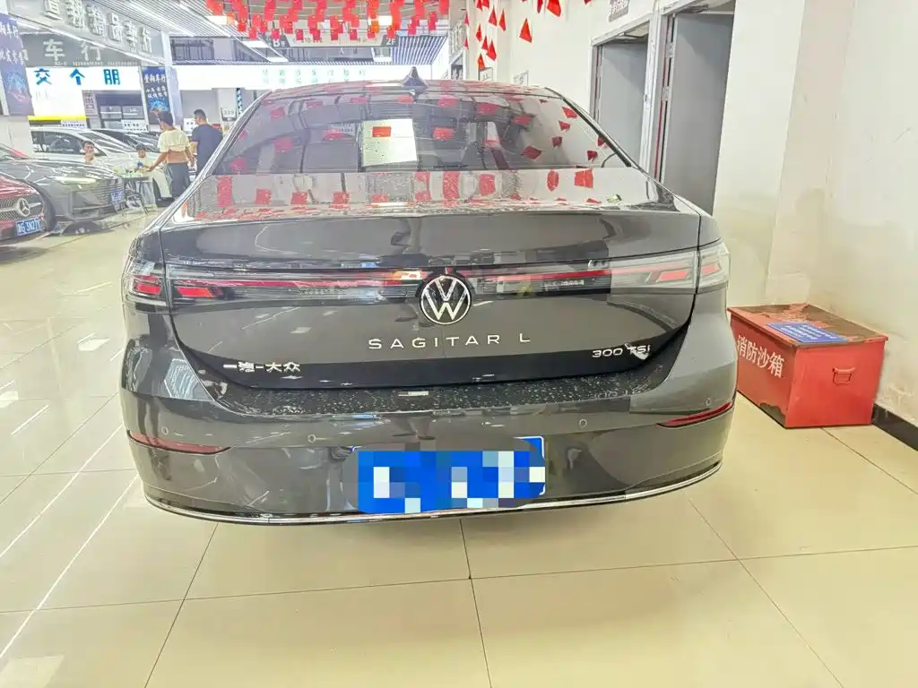 Volkswagen Sagitar 2026 2025 300TSI DSG Mid-range Edition