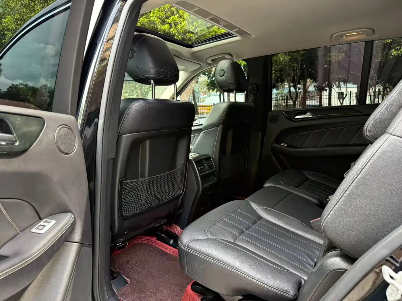 Mercedes-Benz GL-Class 2015 GL 400 4MATIC Luxury фото 24