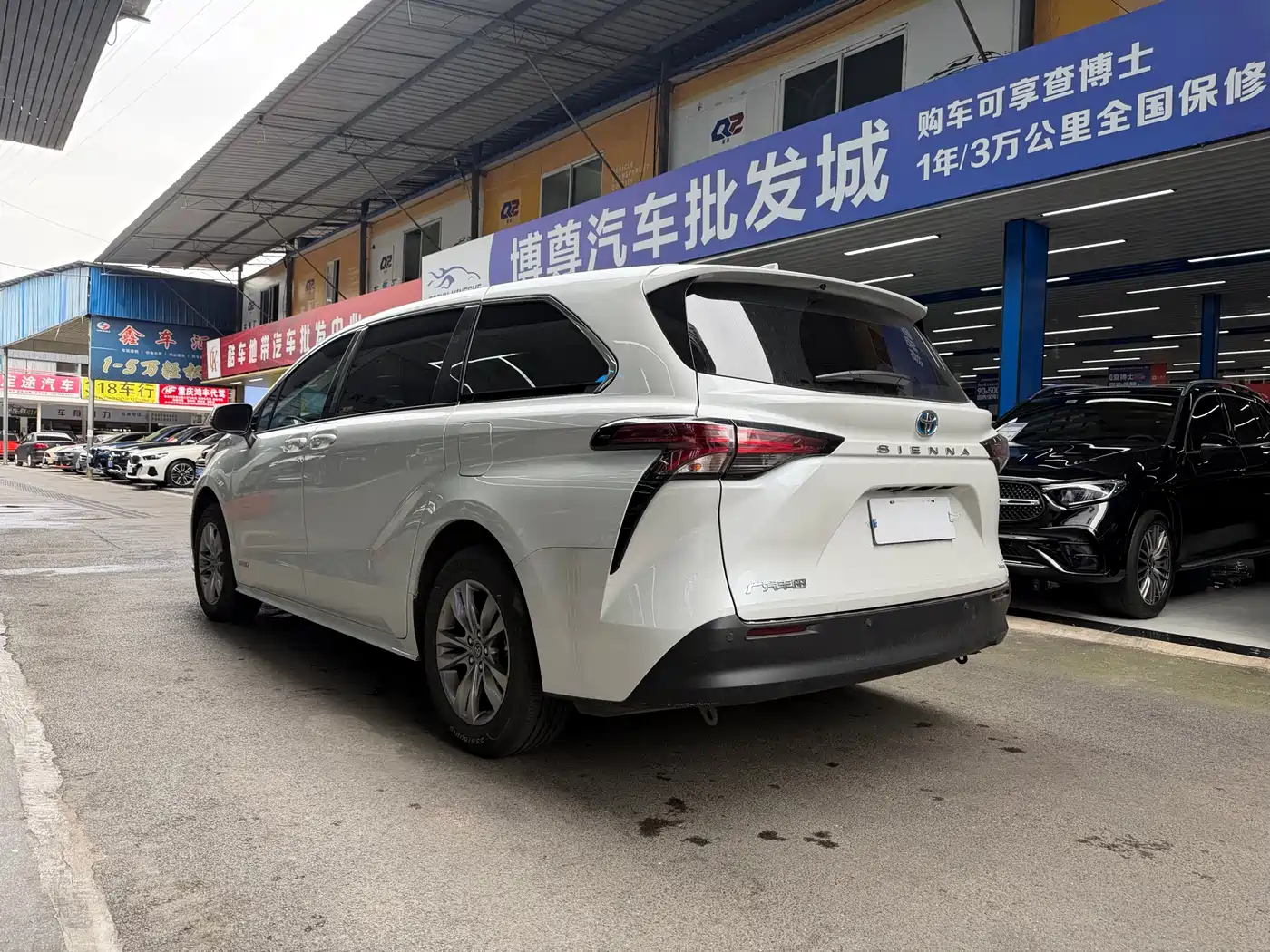 Toyota Sienna 2024 2.5L Hybrid Comfort Edition фото 20