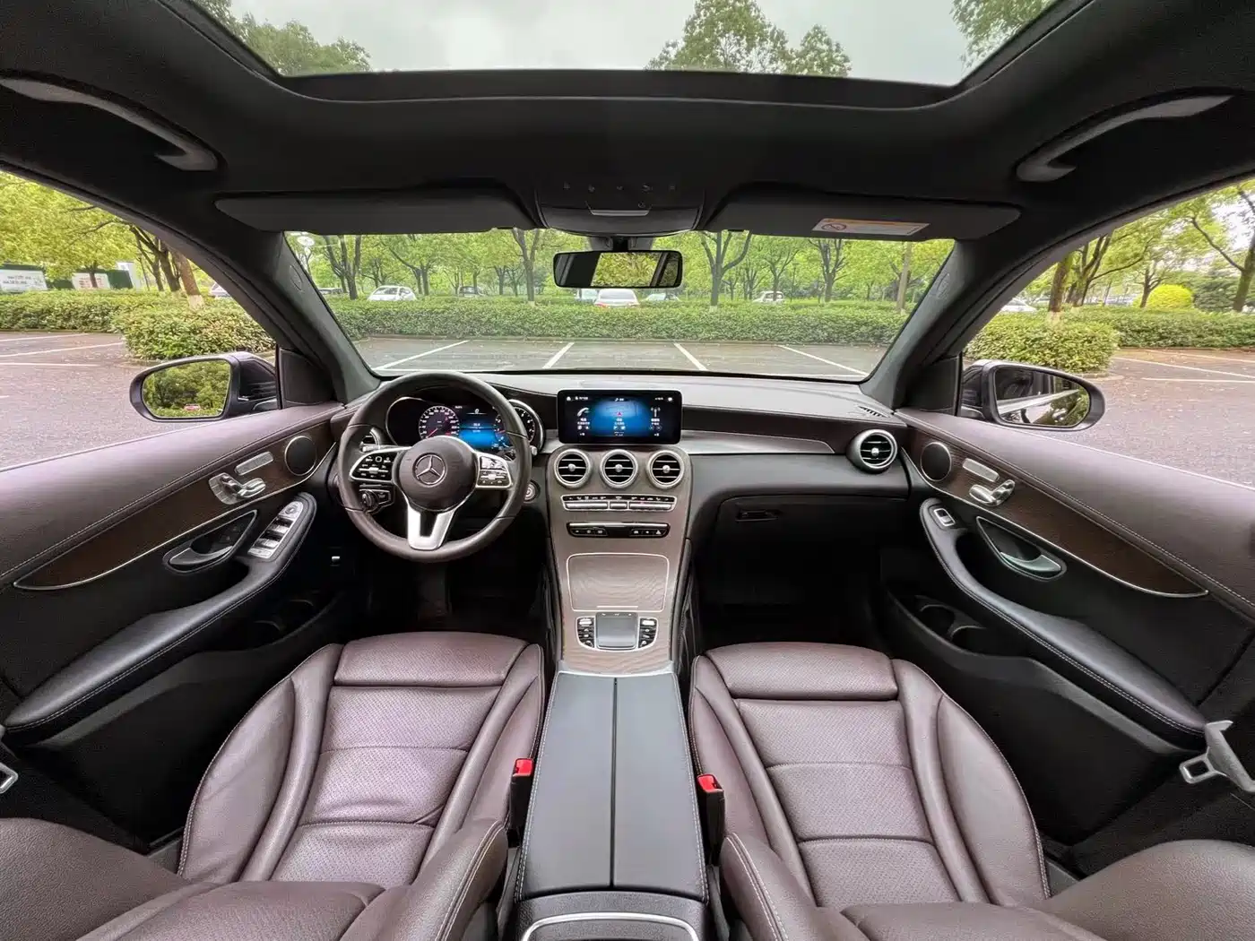 Mercedes-Benz GLC 2022 Model GLC 260 L 4MATIC Luxury Edition фото 13
