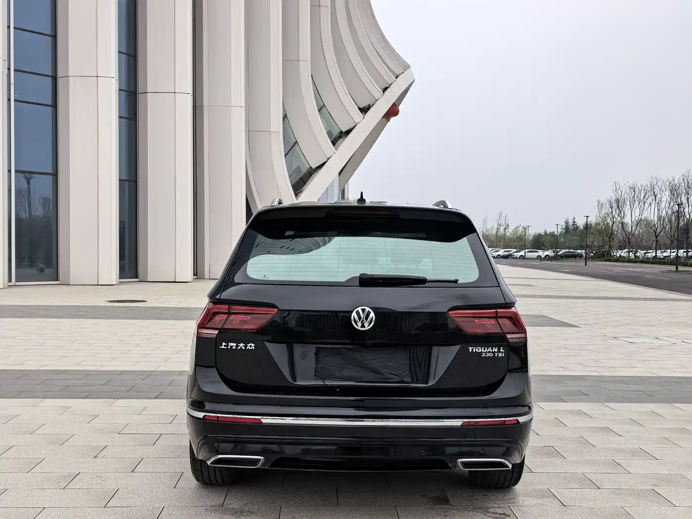 Volkswagen Tiguan L 2020 330TSI Auto 2WD R-Line Flagship China VI фото 5