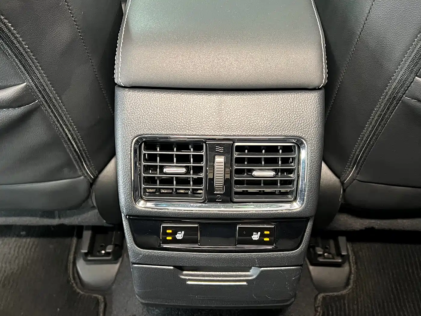 Subaru Outback 2017 2.5i Sport Navigation Edition EyeSight фото 23