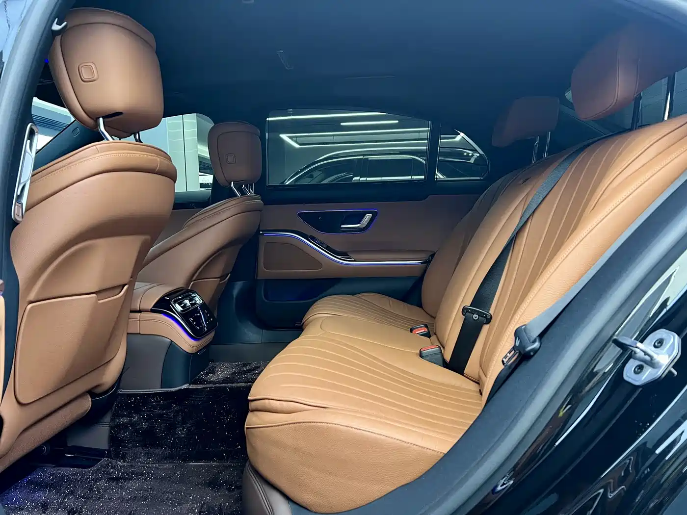 Mercedes-Benz S-Class 2023 Model S 400 L Business Edition фото 15