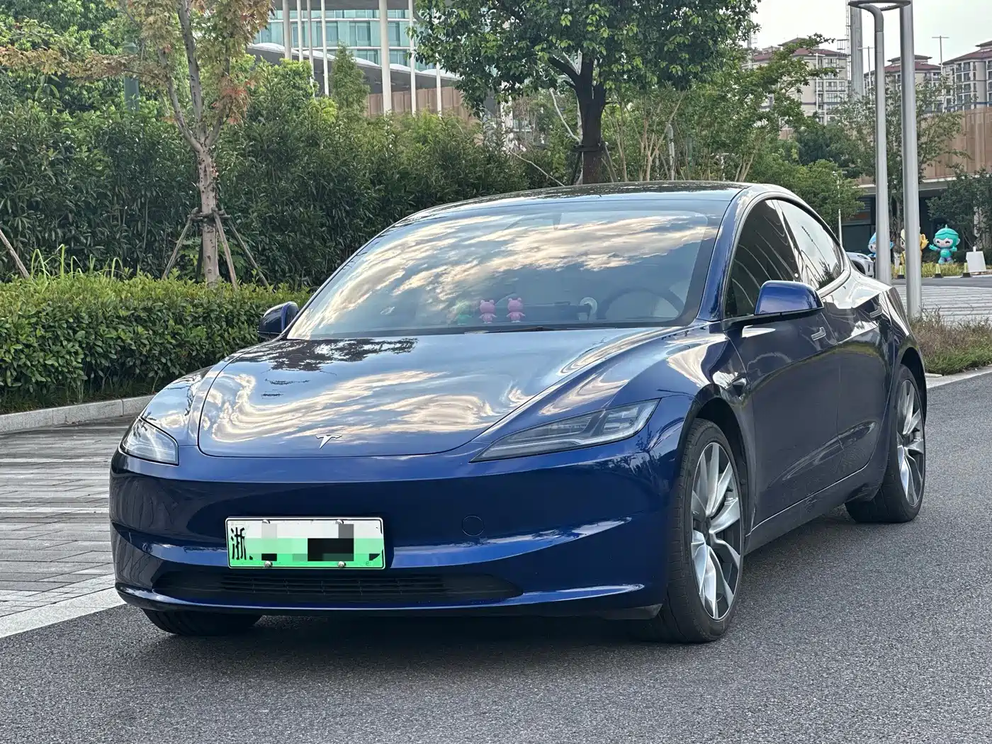Tesla Model 3 2023