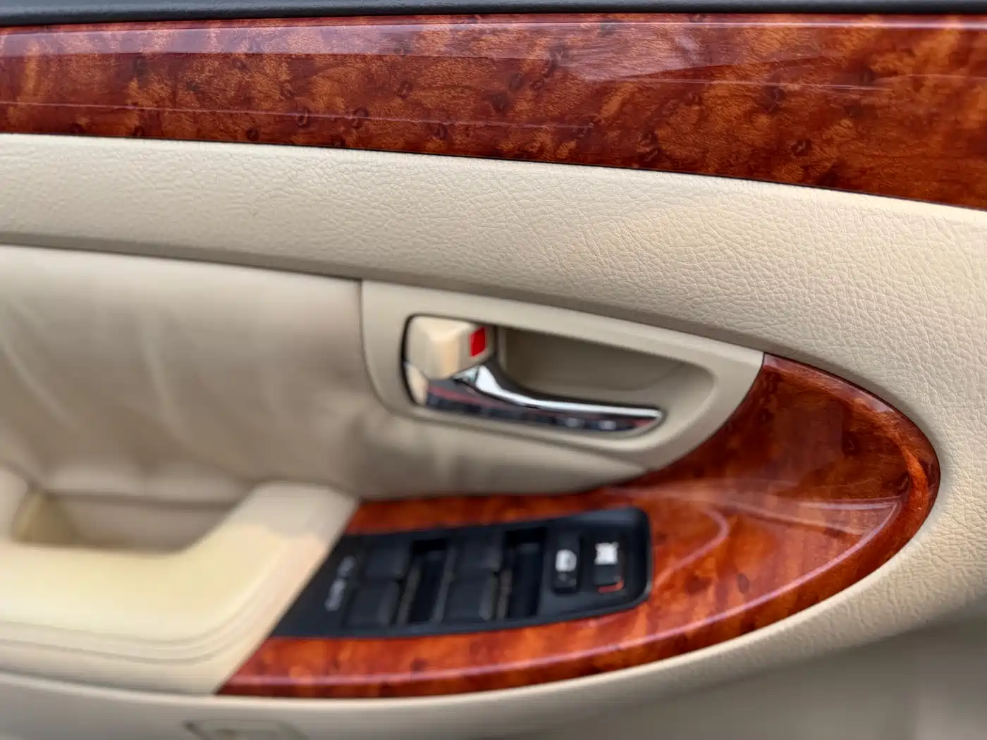 Toyota Crown 2008 2.5L 5th Anniversary Edition фото 20