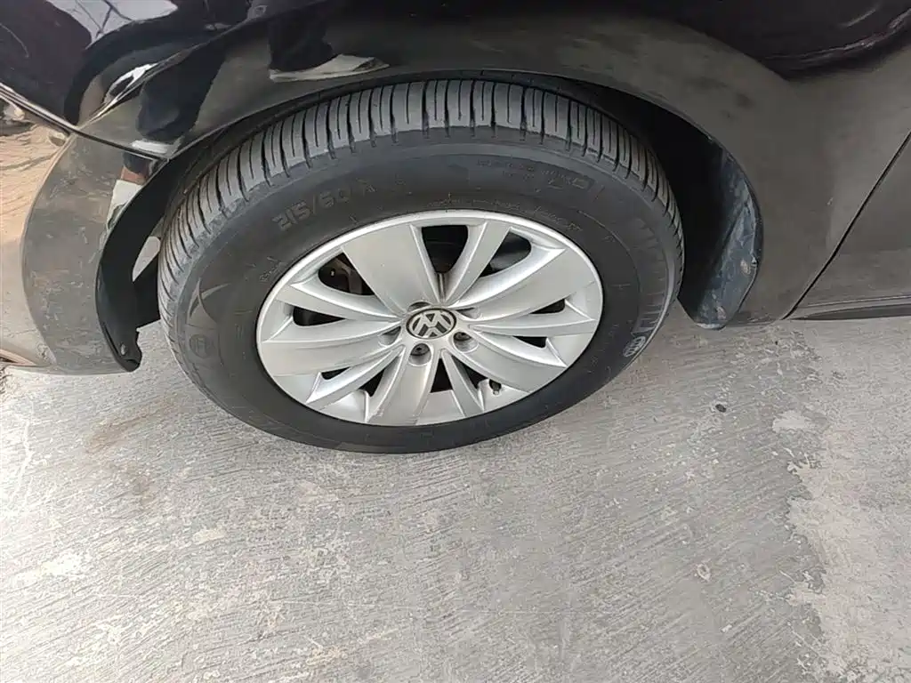 Volkswagen Sharan 2014 2.0TSI Standard фото 23
