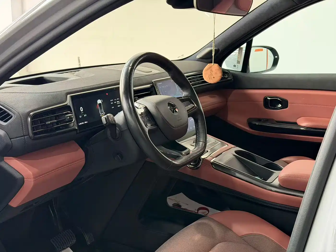 Фото 7 - NIO EC6